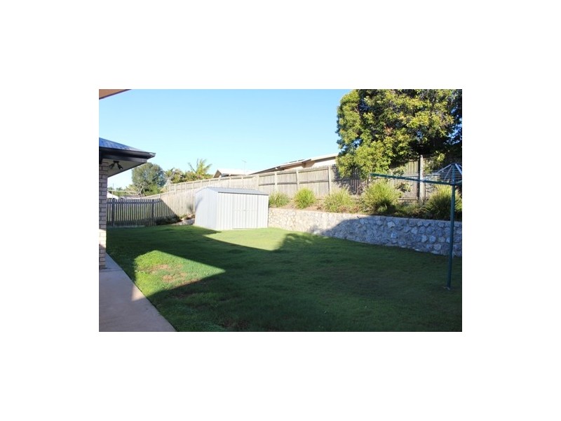 11 Lomandra Street, Boyne Island QLD 4680