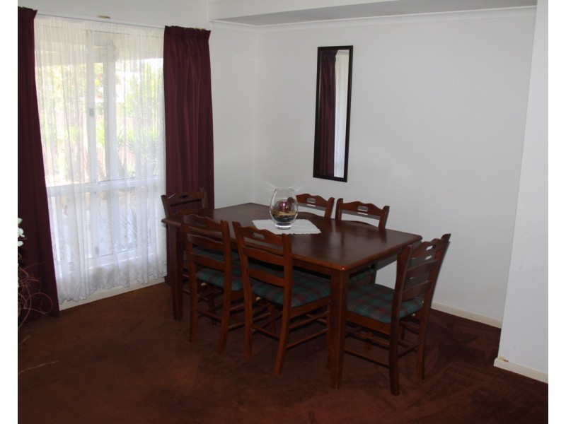 3 Kirrang Place, Boyne Island QLD 4680