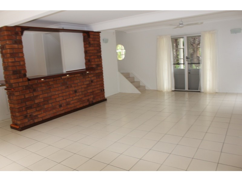 12 Neptune Street, Tannum Sands QLD 4680
