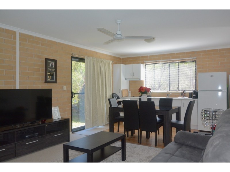 21 Jarrah Drive, Boyne Island QLD 4680