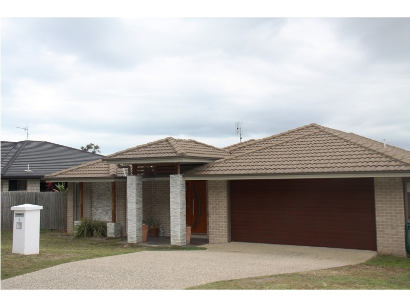 5 Wanda Drive, Boyne Island QLD 4680