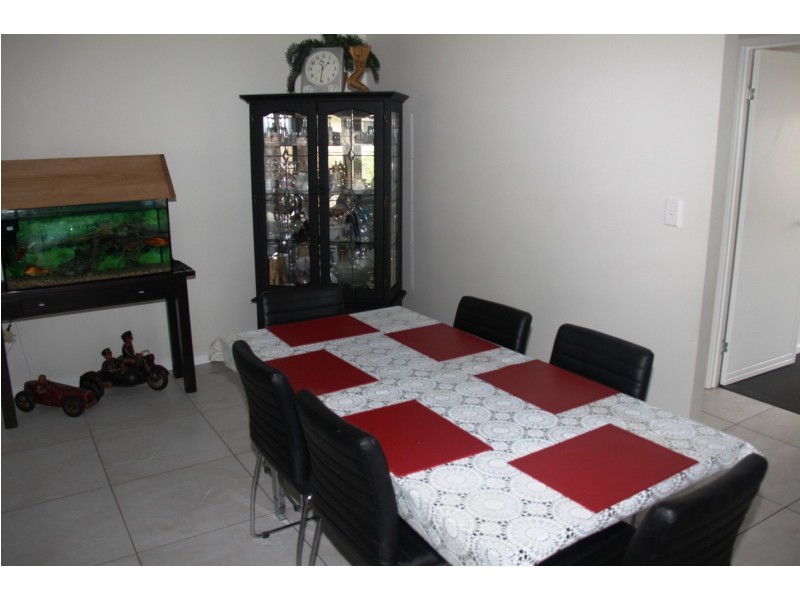 5 Wanda Drive, Boyne Island QLD 4680