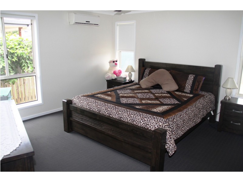 5 Wanda Drive, Boyne Island QLD 4680