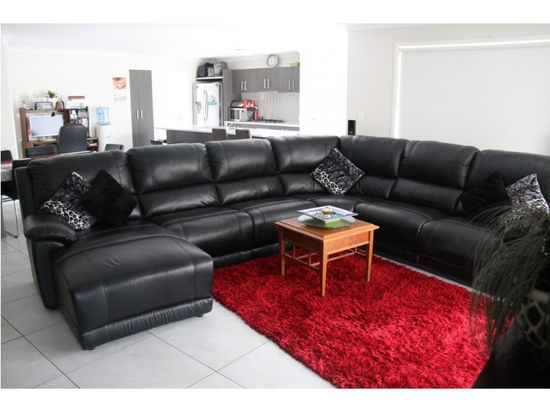 5 Wanda Drive, Boyne Island QLD 4680