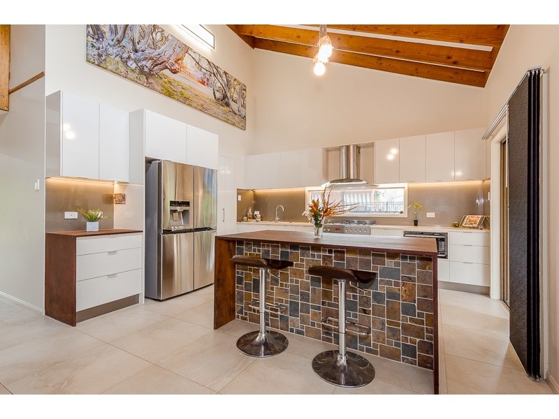 5 Selma Court, Tannum Sands QLD 4680