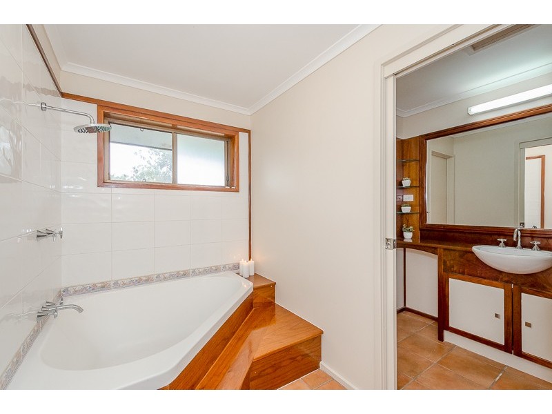 5 Selma Court, Tannum Sands QLD 4680