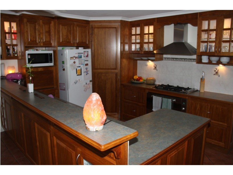 79 Broadacres Dr, Tannum Sands QLD 4680