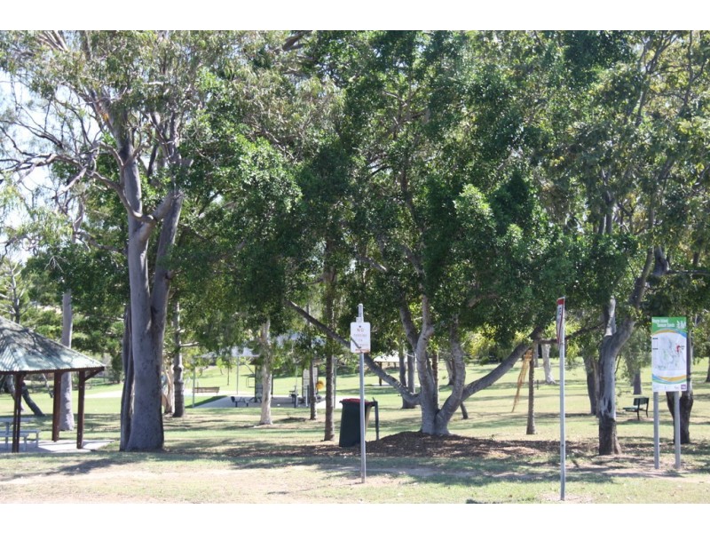 1 Garnet Rd, Tannum Sands QLD 4680