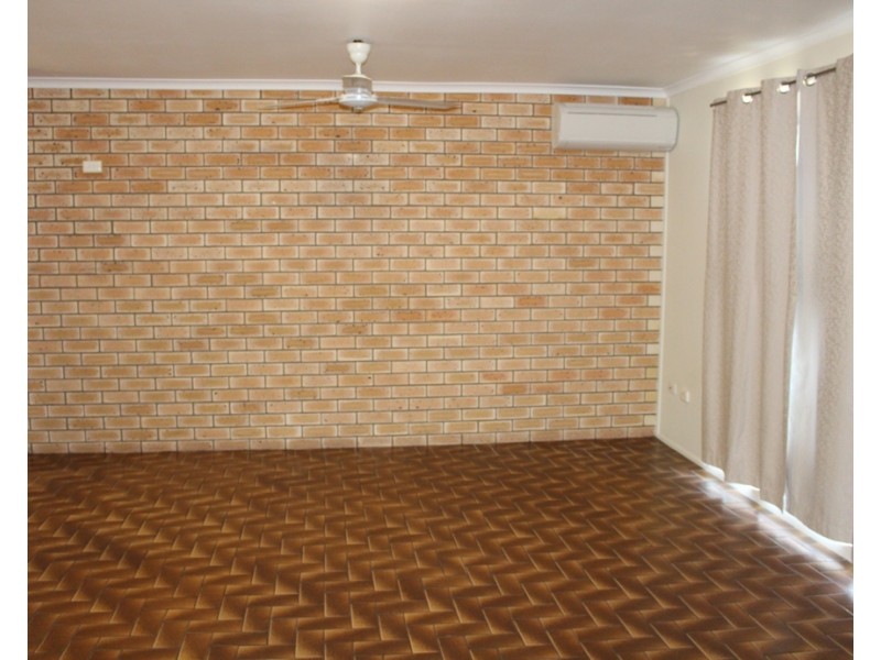 2/8 Latrobe Street, Tannum Sands QLD 4680