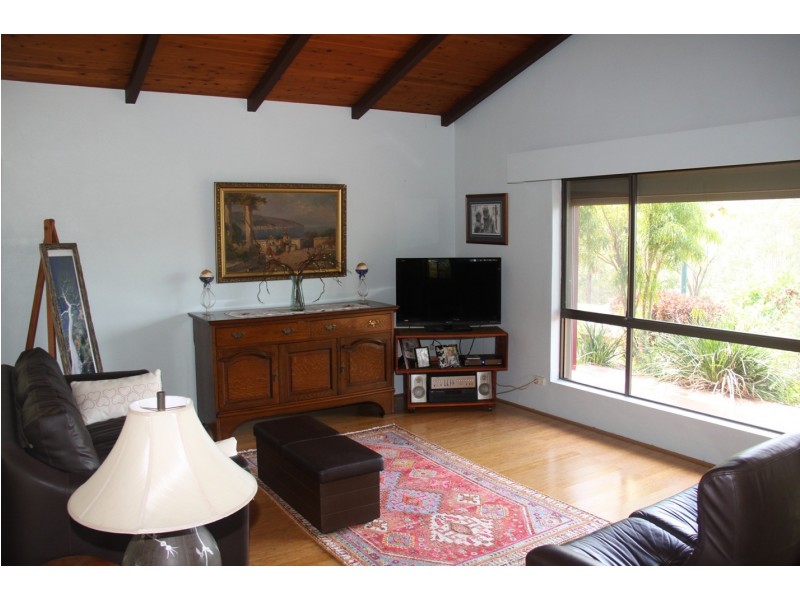 77 Malpas Street, Boyne Island QLD 4680