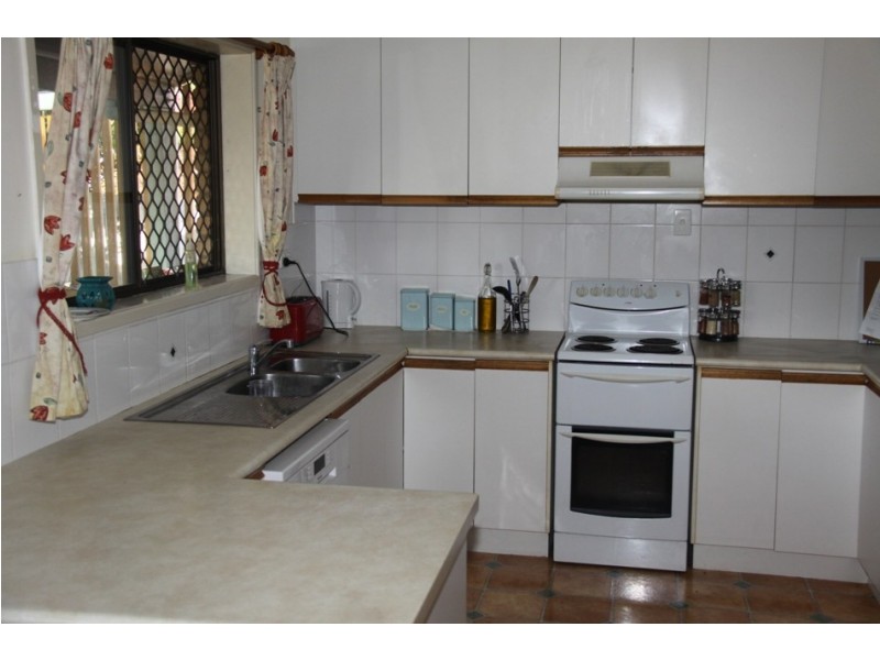 52 Booth, Tannum Sands QLD 4680
