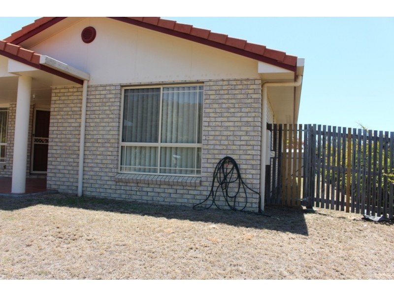 16 Jarrah drive, Boyne Island QLD 4680