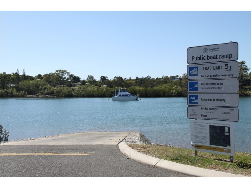 103 Tarcoola Drive, Boyne Island QLD 4680