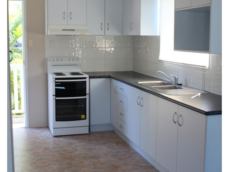 21 Tyson Crescent, Tannum Sands QLD 4680