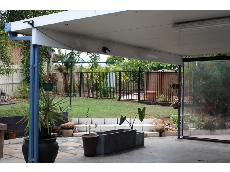 2 Elanora Street, Boyne Island QLD 4680