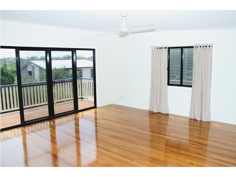 15 Swains Court, Boyne Island QLD 4680