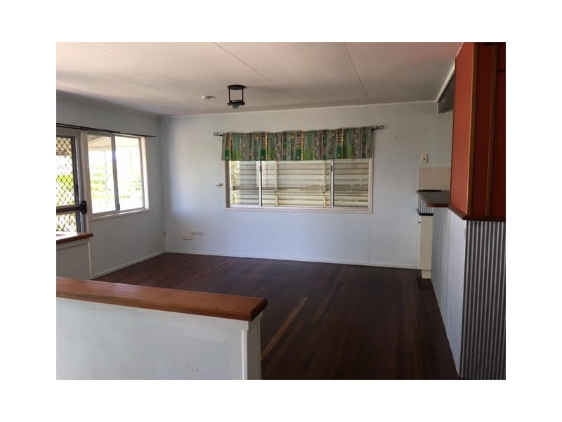 15 Margaret st, Tannum Sands QLD 4680