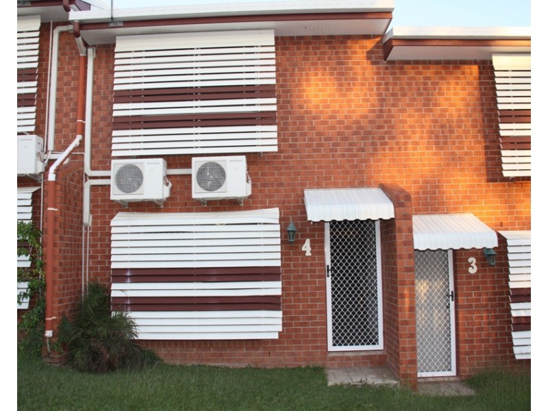 4/6 Elizabeth Street, Tannum Sands QLD 4680