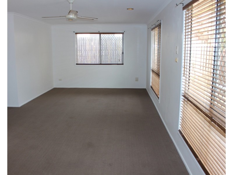 19 Waratah Crescent, Tannum Sands QLD 4680