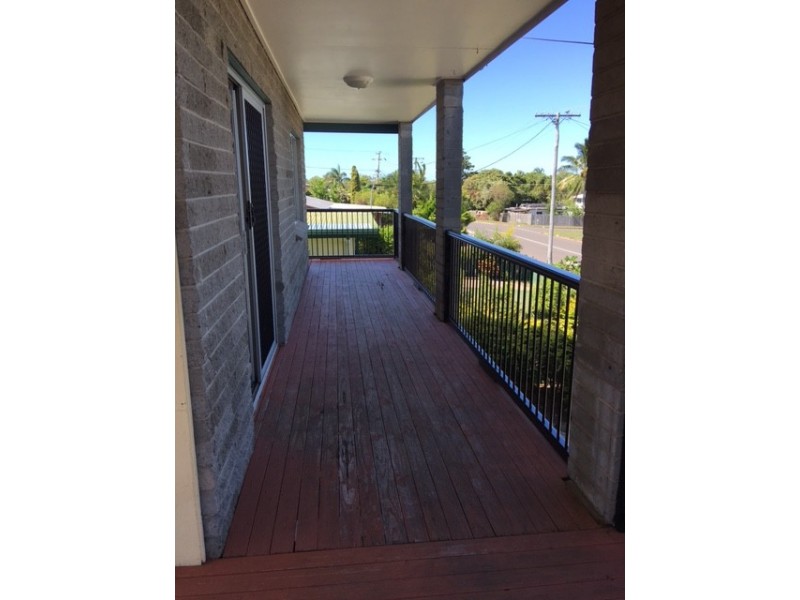 19 Katandra st, Boyne Island QLD 4680
