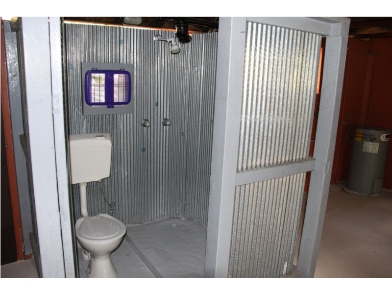 8 Marina Avenue, Boyne Island QLD 4680