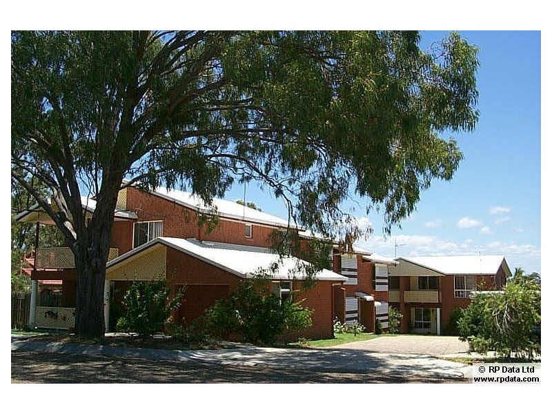 2/6 Elizabeth street, Tannum Sands QLD 4680