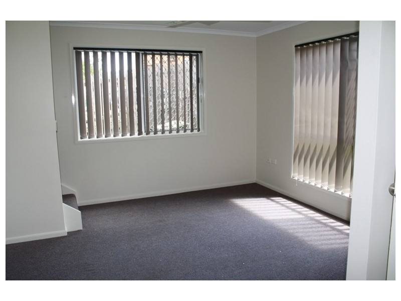 2/6 Elizabeth street, Tannum Sands QLD 4680