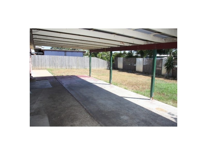 18 Macedon Street, Tannum Sands QLD 4680