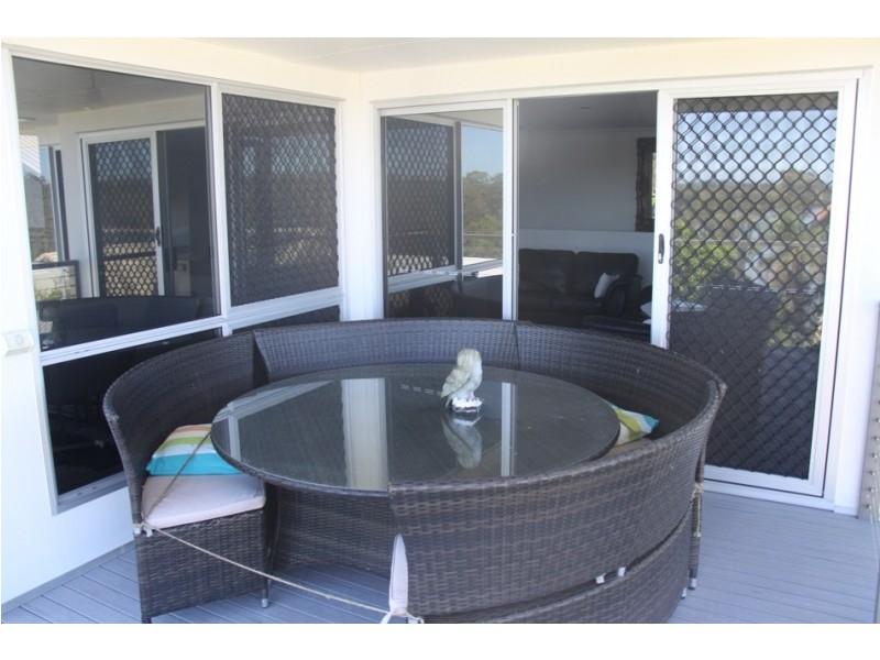 13 Richard st, Boyne Island QLD 4680