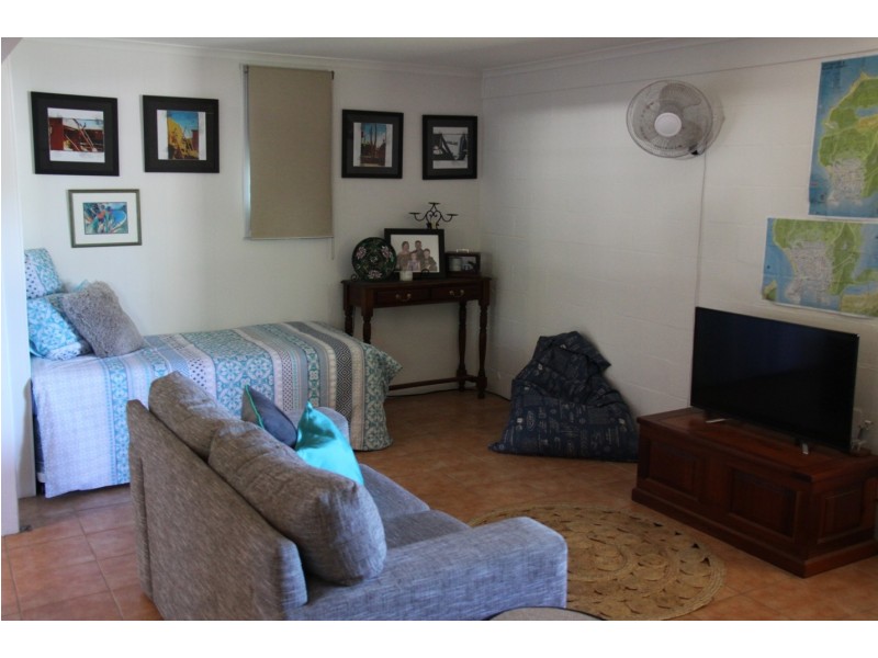 10 Alfred Street, Tannum Sands QLD 4680