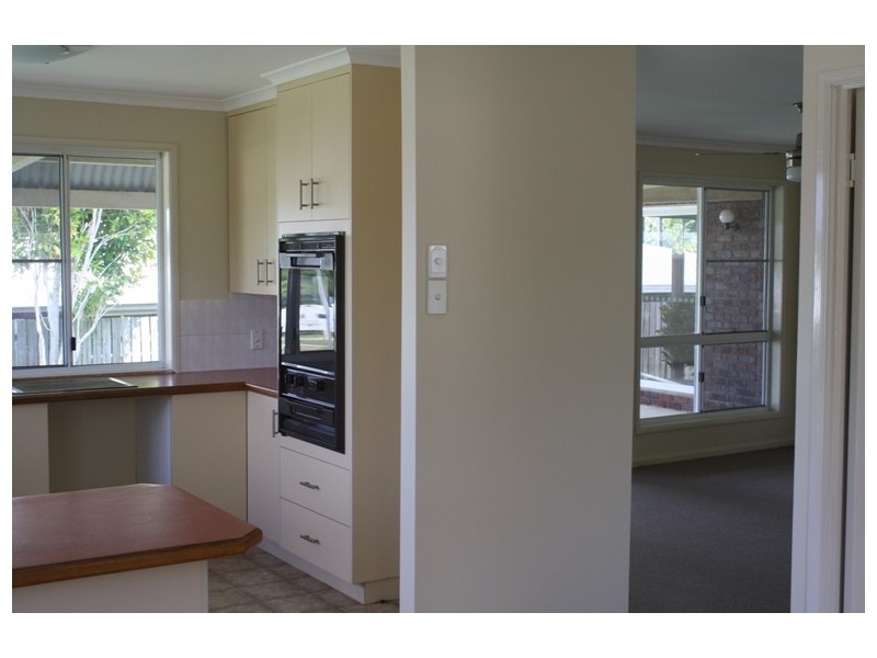 6.1 cremorne, Tannum Sands QLD 4680