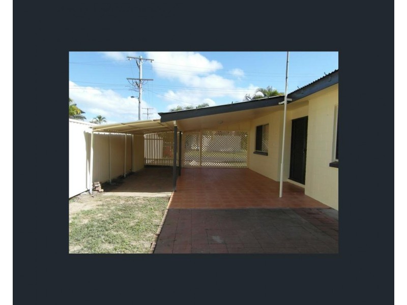 32 Alexander Street, Boyne Island QLD 4680