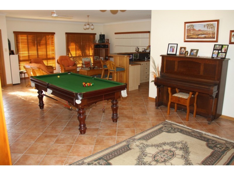 6 Amanda Court, Tannum Sands QLD 4680