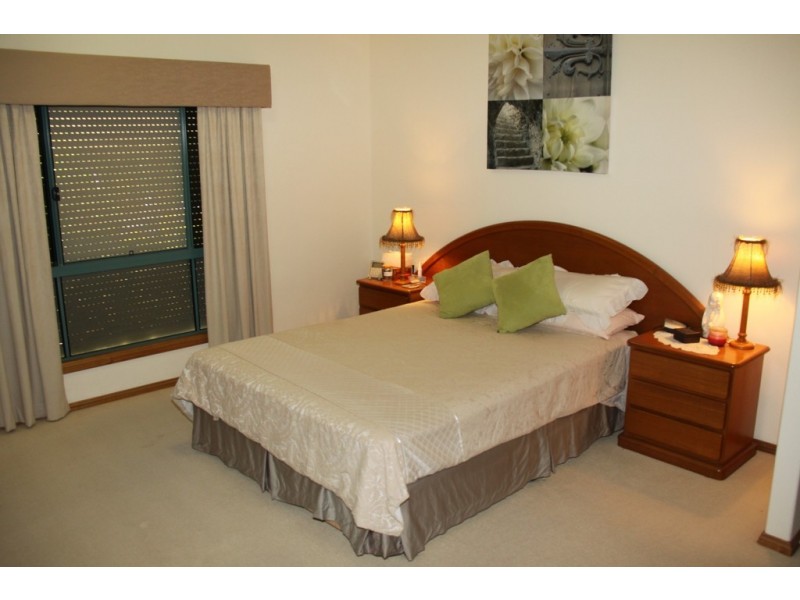 6 Amanda Court, Tannum Sands QLD 4680