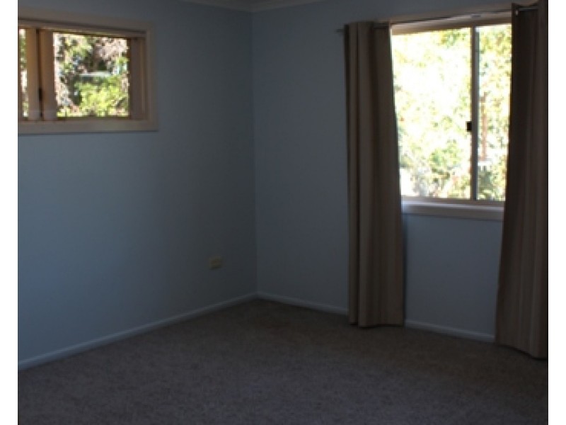 37 Brin Street, Boyne Island QLD 4680