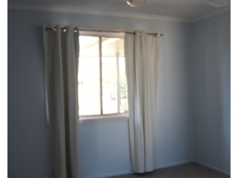 37 Brin Street, Boyne Island QLD 4680