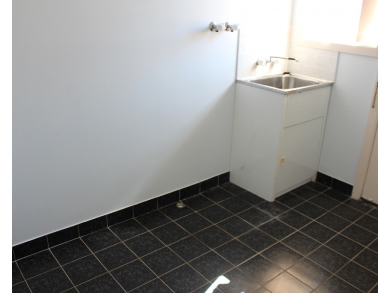 37 Brin Street, Boyne Island QLD 4680