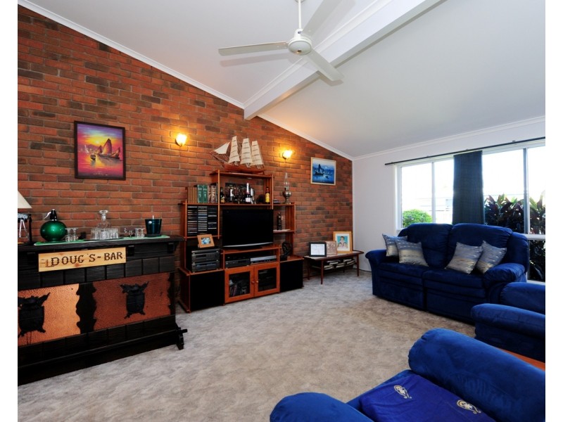 70 Booth Avenue, Tannum Sands QLD 4680