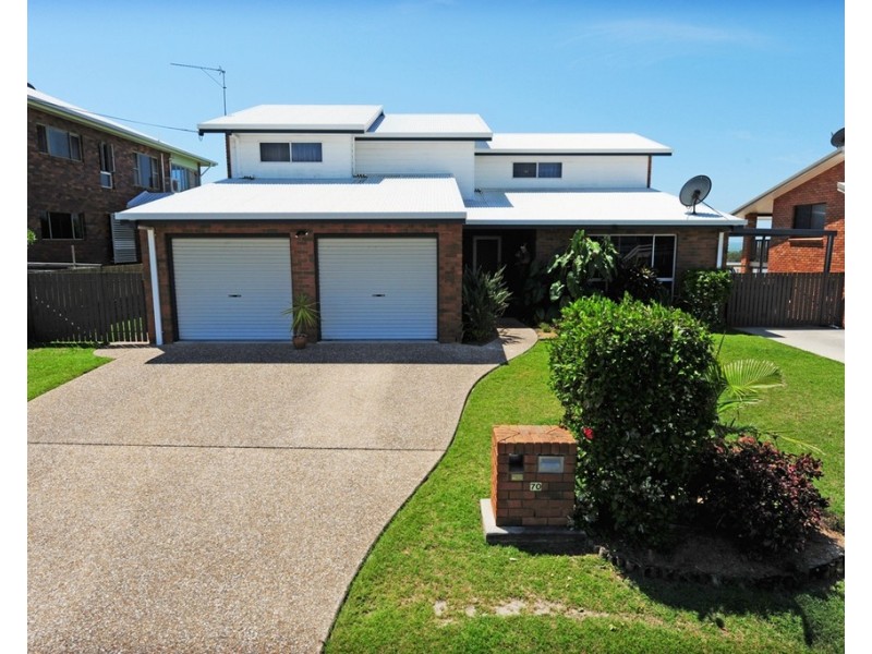 70 Booth Avenue, Tannum Sands QLD 4680
