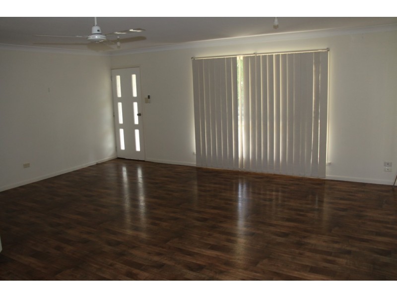 7 Wattora close, Boyne Island QLD 4680