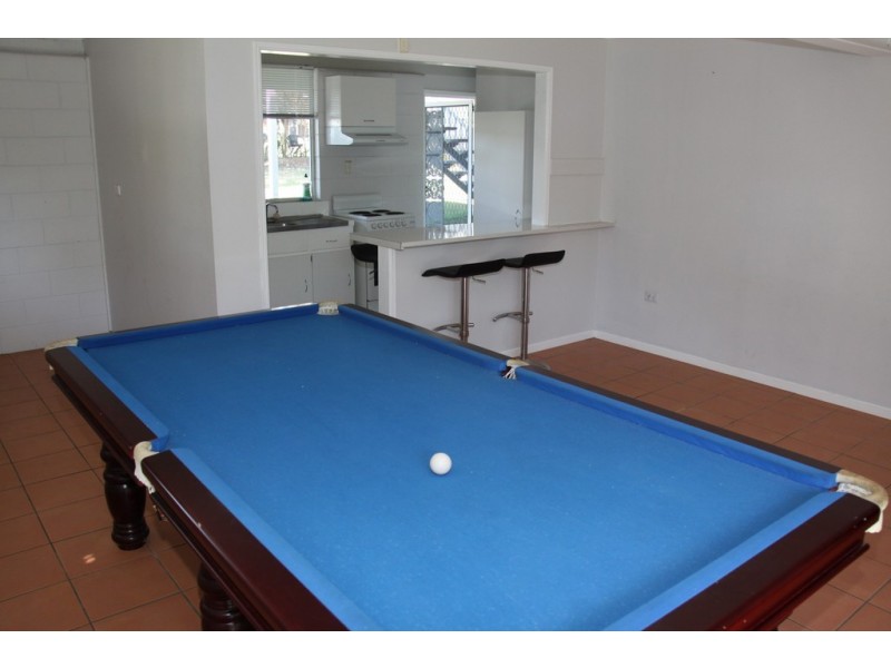 16 Booth Ave, Tannum Sands QLD 4680