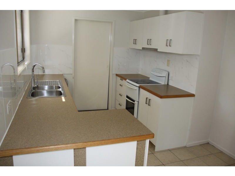 12 blackwell, Tannum Sands QLD 4680