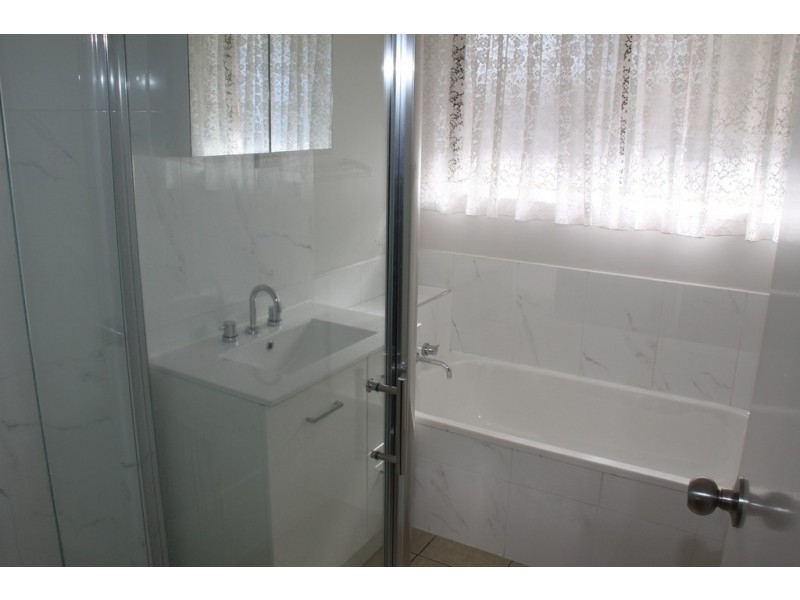 12 blackwell, Tannum Sands QLD 4680