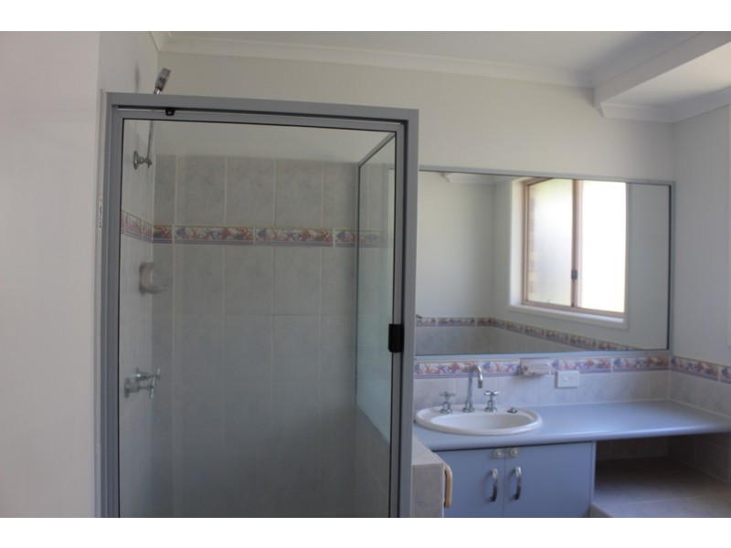 46 Keating Street, Tannum Sands QLD 4680