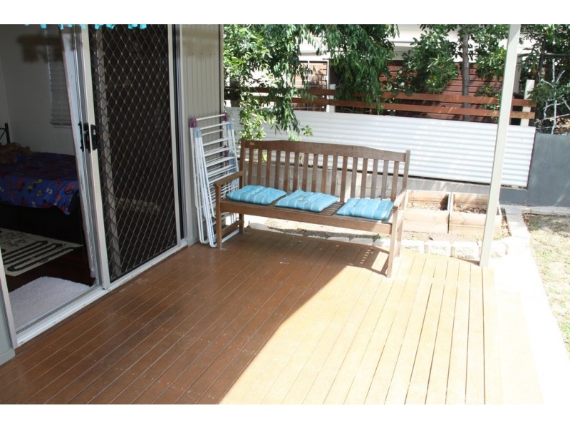 30 Amaroo Street, Boyne Island QLD 4680