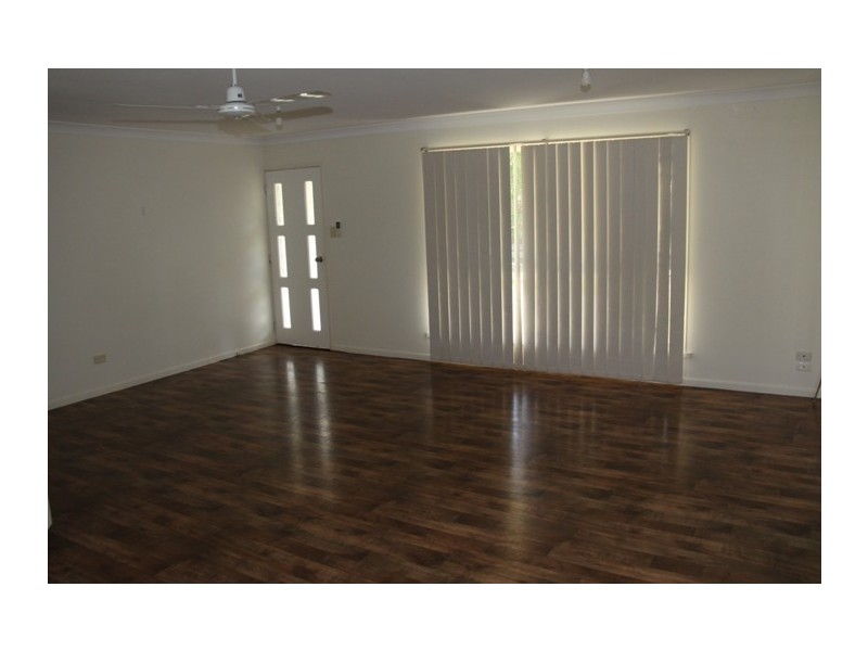 7 Wattora close, Boyne Island QLD 4680