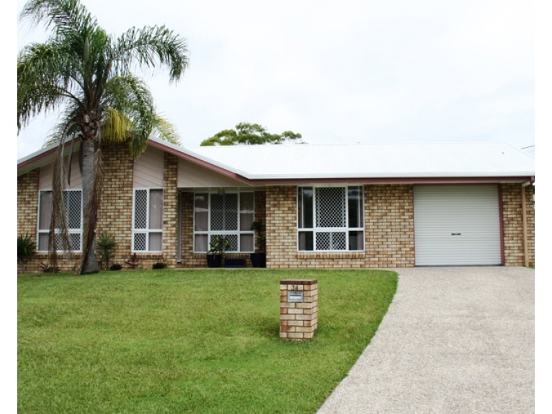 34 and 34A Tyson Crescent, Tannum Sands QLD 4680