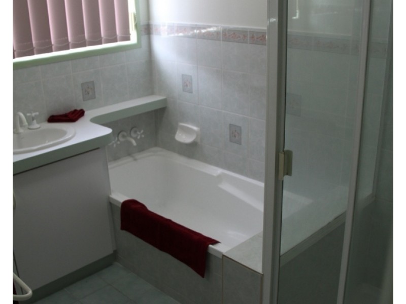 34 and 34A Tyson Crescent, Tannum Sands QLD 4680