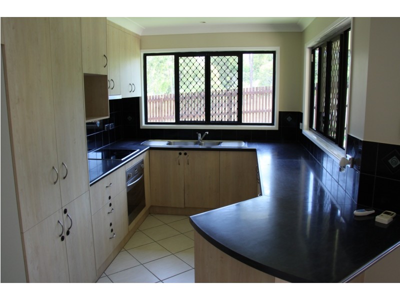 8 Pryde street, Tannum Sands QLD 4680