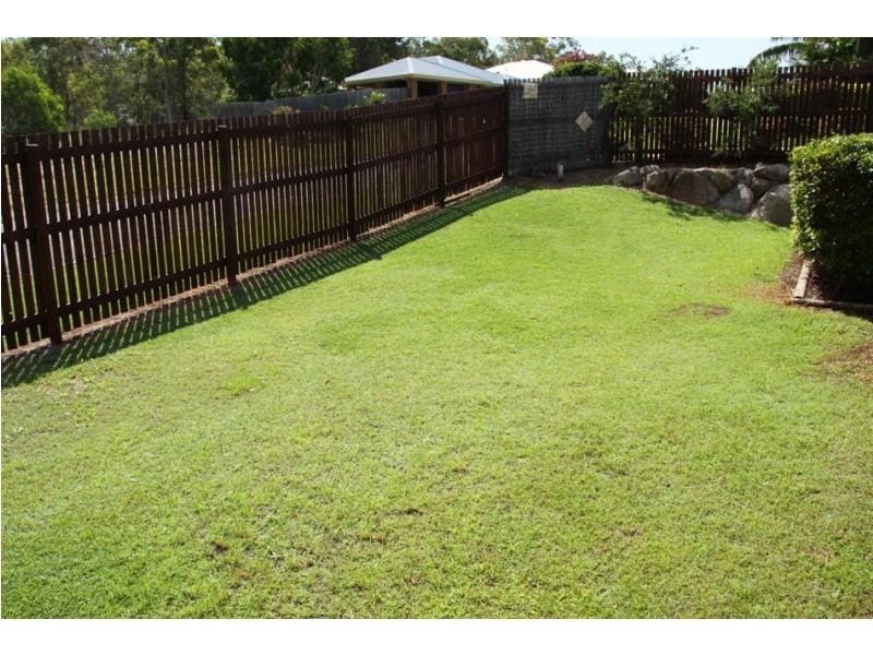 8 Pryde street, Tannum Sands QLD 4680